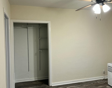 431 S K Street - Photo Thumbnail 10