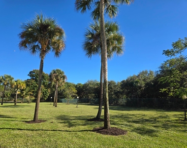2975 Sw 22nd Avenue - Photo Thumbnail 4