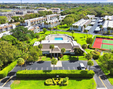 2975 Sw 22nd Avenue - Photo Thumbnail 1