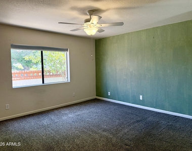 5147 N 76th Place - Photo Thumbnail 18