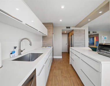 1200 S Ocean Boulevard - Photo Thumbnail 10