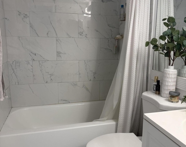 6454 Red Pine Lane - Photo Thumbnail 4