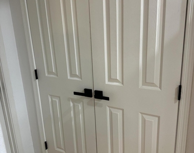 2401 E Rio Salado Parkway - Photo Thumbnail 19