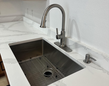2401 E Rio Salado Parkway - Photo Thumbnail 16