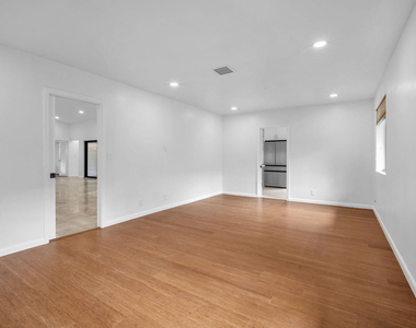 3020 N 34th Street - Photo Thumbnail 20