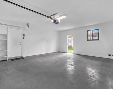 3020 N 34th Street - Photo Thumbnail 46