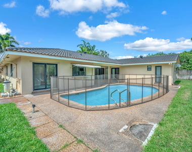 3020 N 34th Street - Photo Thumbnail 39