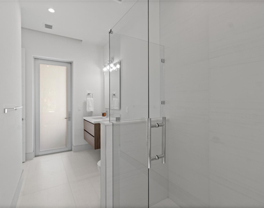 221 Shore Court - Photo Thumbnail 25