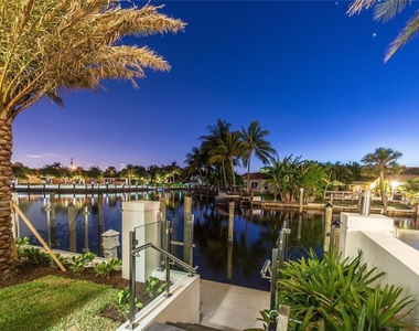 221 Shore Court - Photo Thumbnail 8