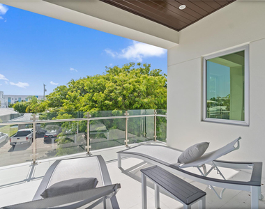 221 Shore Court - Photo Thumbnail 46