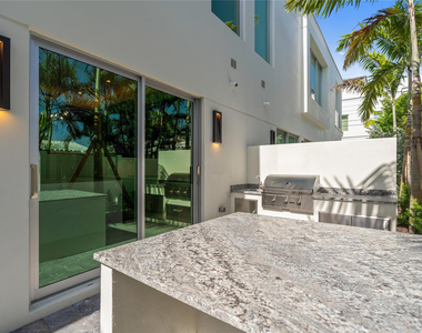 221 Shore Court - Photo Thumbnail 29