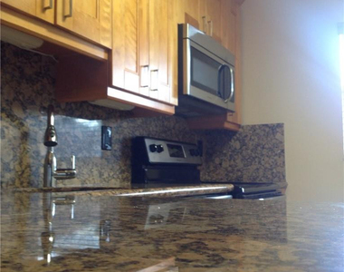 3550 Nw 104th Avenue - Photo Thumbnail 7