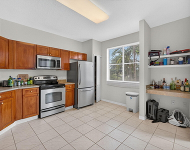 11029 Legacy Boulevard - Photo Thumbnail 11