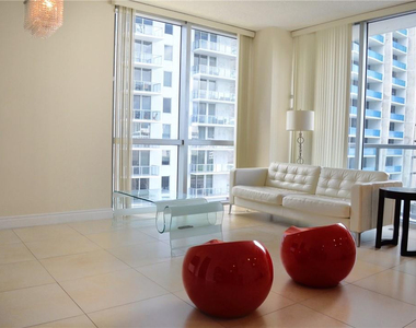 1060 Brickell Avenue - Photo Thumbnail 1