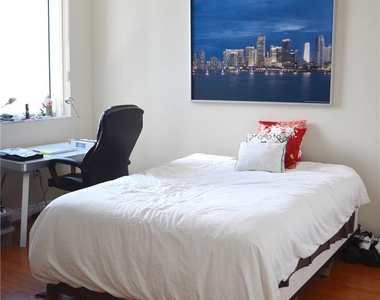 1060 Brickell Avenue - Photo Thumbnail 7