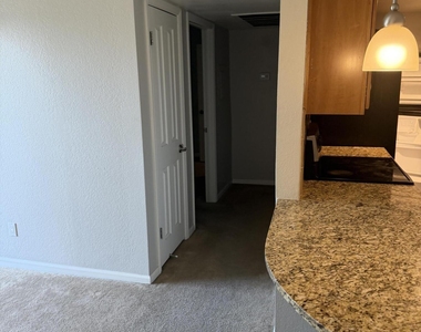 200 E Southern Avenue - Photo Thumbnail 2