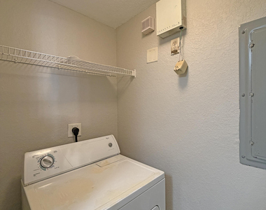 138 Sw Peacock Boulevard - Photo Thumbnail 13