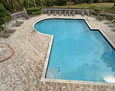 138 Sw Peacock Boulevard - Photo Thumbnail 32