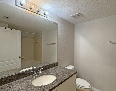 138 Sw Peacock Boulevard - Photo Thumbnail 11