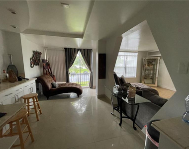 3690 Inverrary Drive - Photo Thumbnail 2