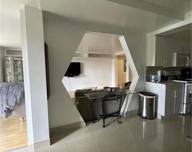 3690 Inverrary Drive - Photo Thumbnail 5
