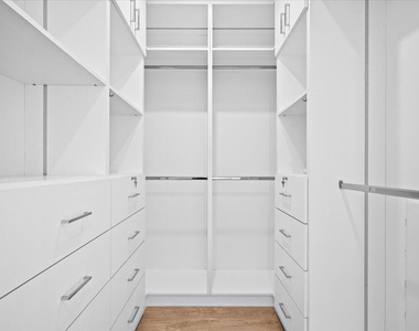 220 Lake Shore Drive - Photo Thumbnail 23