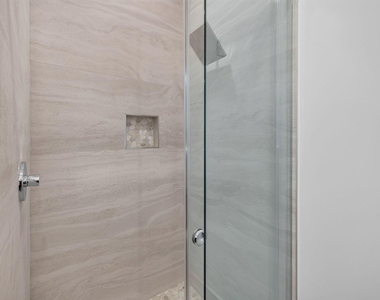 704 Sw 9th Street - Photo Thumbnail 38