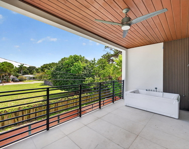 704 Sw 9th Street - Photo Thumbnail 52