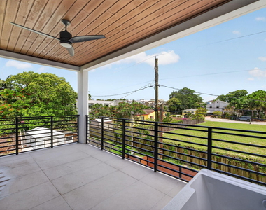 704 Sw 9th Street - Photo Thumbnail 51