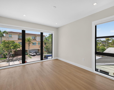 704 Sw 9th Street - Photo Thumbnail 68