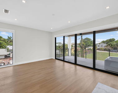 704 Sw 9th Street - Photo Thumbnail 48