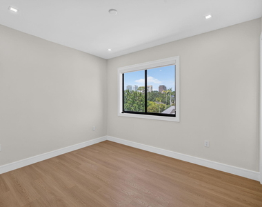 704 Sw 9th Street - Photo Thumbnail 61