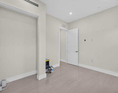 704 Sw 9th Street - Photo Thumbnail 33