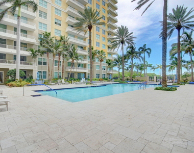 625 Casa Loma Boulevard - Photo Thumbnail 59