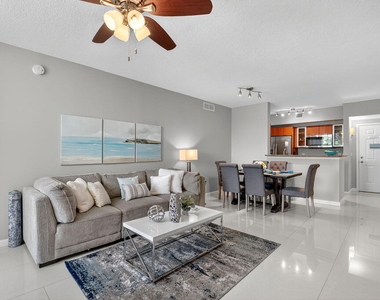 625 Casa Loma Boulevard - Photo Thumbnail 15