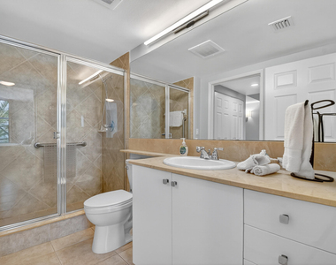 625 Casa Loma Boulevard - Photo Thumbnail 20