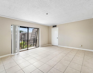 1534 Forest Lakes Circle - Photo Thumbnail 20
