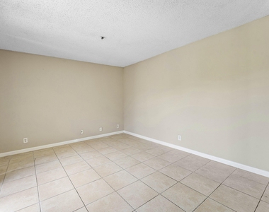 1534 Forest Lakes Circle - Photo Thumbnail 14