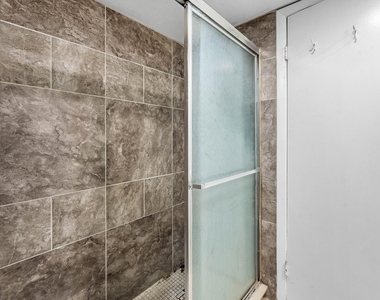 1534 Forest Lakes Circle - Photo Thumbnail 13