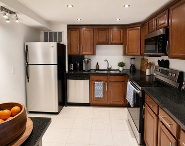 2801 Ne 183rd Street - Photo Thumbnail 1