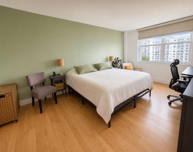 2801 Ne 183rd Street - Photo Thumbnail 4