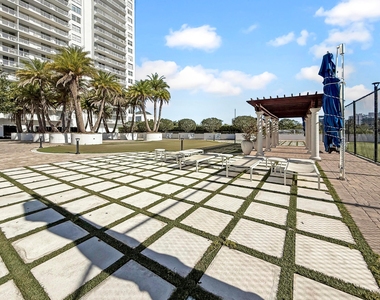 2801 Ne 183rd Street - Photo Thumbnail 12