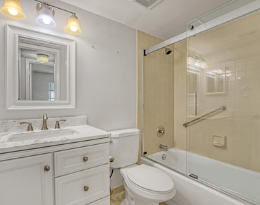 4575 Lucerne Lakes Boulevard - Photo Thumbnail 19