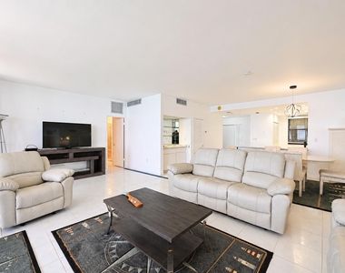 9900 S Ocean Drive - Photo Thumbnail 15