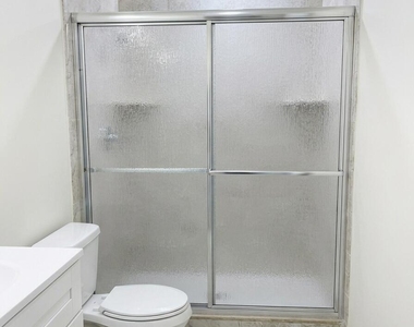 5220 Ne 14th Way - Photo Thumbnail 8