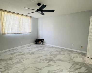 5980 Nw 64th Avenue - Photo Thumbnail 3
