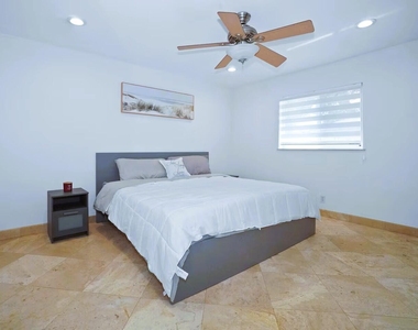 6741 Nw 26th Way - Photo Thumbnail 17