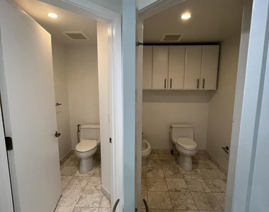 1331 Brickell Bay Drive - Photo Thumbnail 18