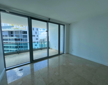 1331 Brickell Bay Drive - Photo Thumbnail 10