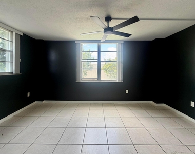 15600 Nw 7th Avenue - Photo Thumbnail 13